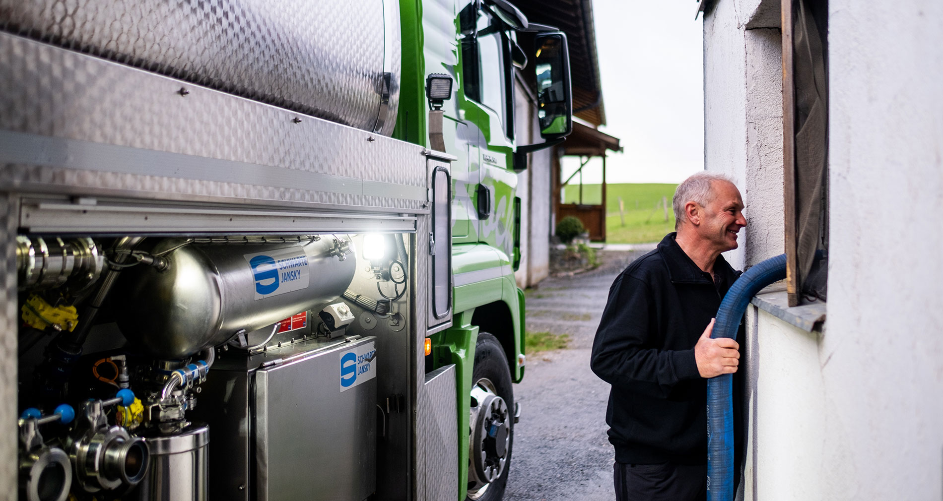 Leistungen - Röck Milchtransporte Altusried im Allgäu
